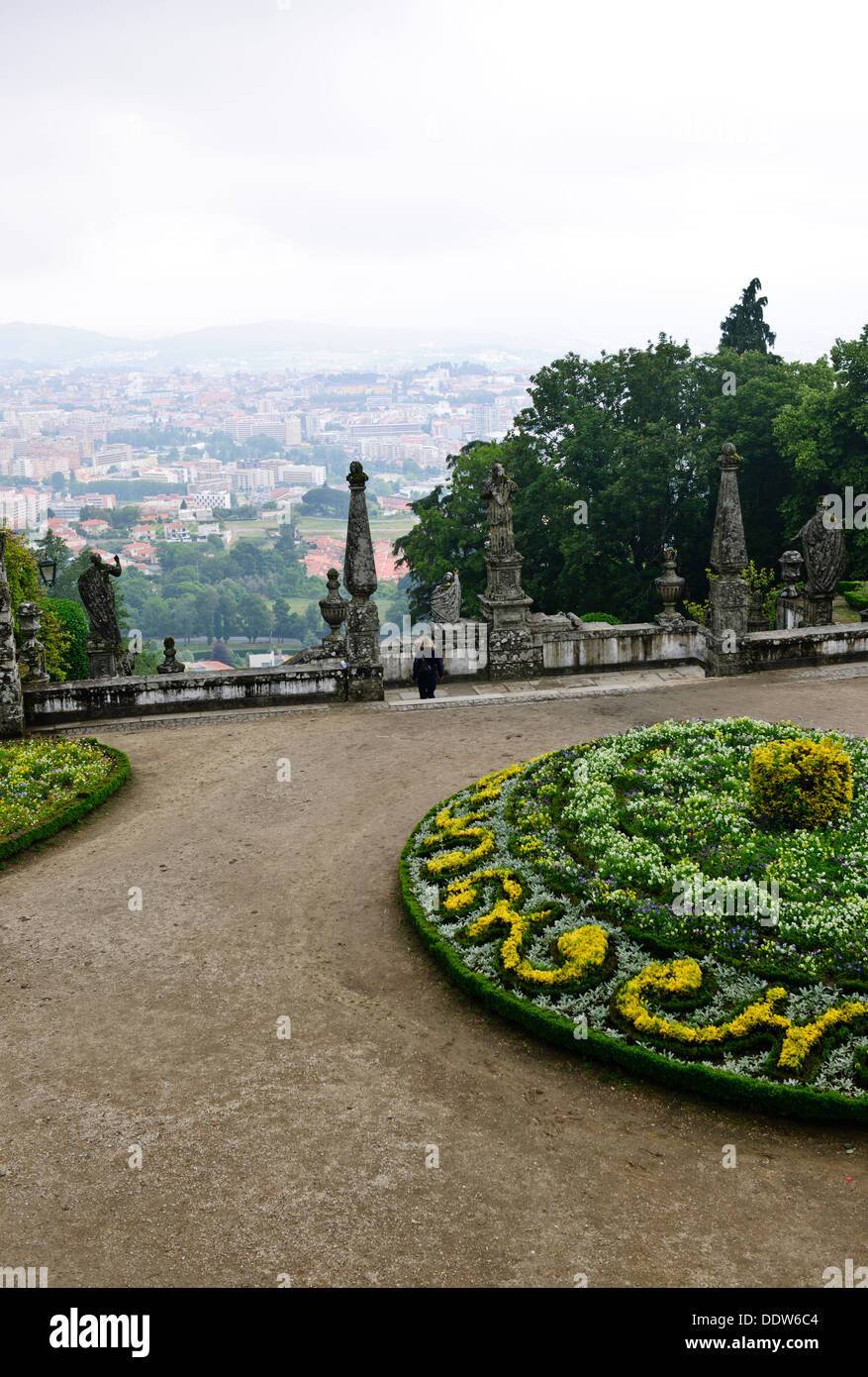 Bom Jesus de Monte,StepsThis cappella sulla collina dedicata alla Santa Croce è stata ricostruita nel XV/6 secoli.Braga, Portogallo Foto Stock