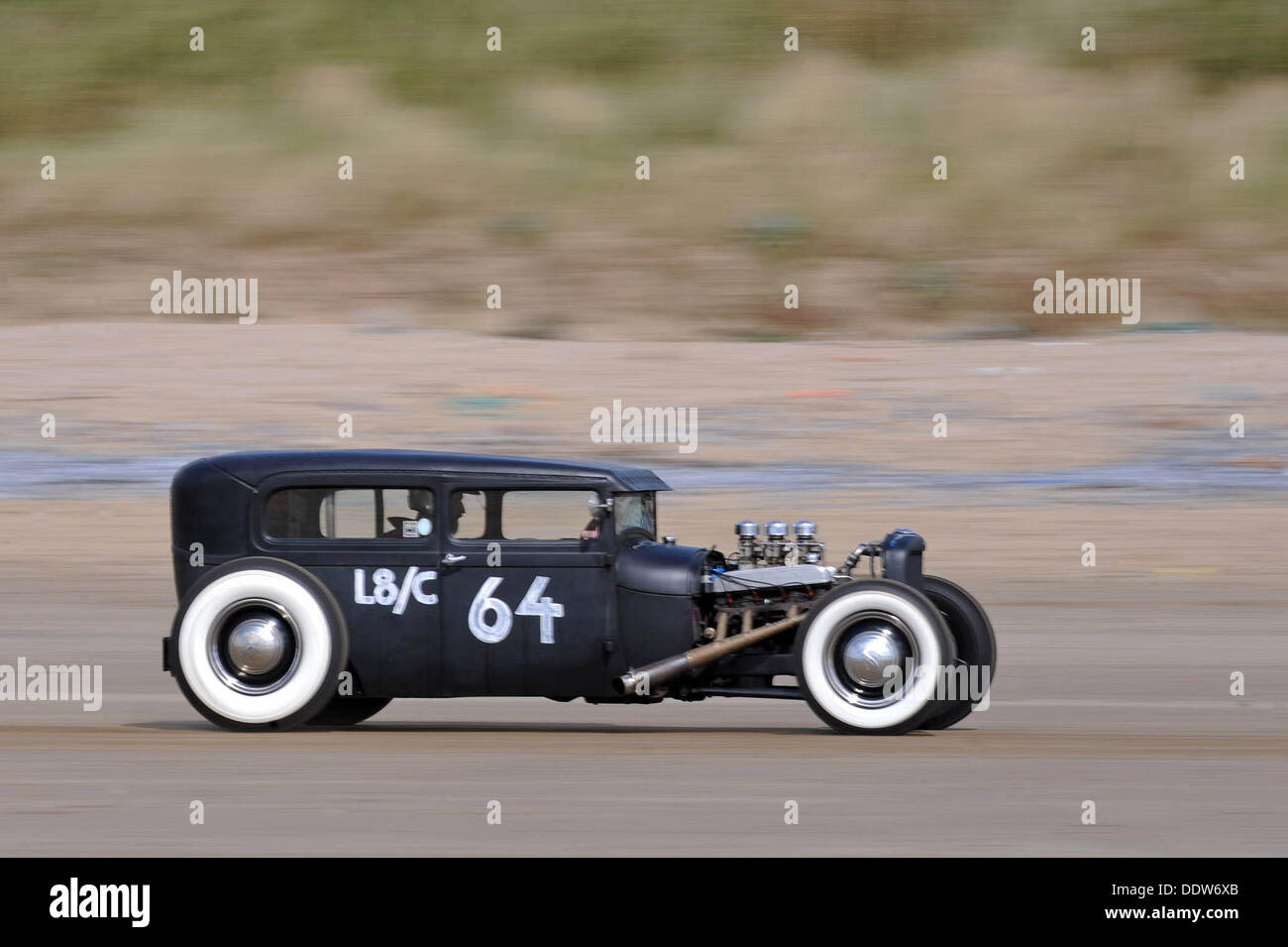 Pendine Sands, Wales, Regno Unito . 07Th Sep, 2013. La prima relazione annuale di Amateur Hot Rod gare a Pendine Sands al largo delle coste del Galles occidentale di oggi. L'evento è organizzato dal Vintage Hot Rod Association. Credito: Phil Rees/Alamy Live News Foto Stock