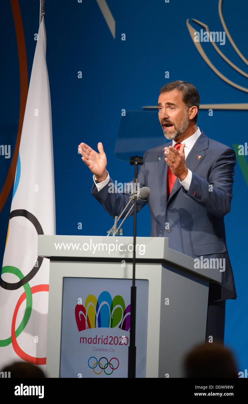 Buenos Aires, Argentina. 07Th Sep, 2013. Spagna Il Principe Ereditario Felipe indirizzi durante la Madrid 2020 presentazione alla 125th sessione IOC all'hotel Hilton di Buenos Aires, Argentina, 07 settembre 2013. Il Comitato Olimpico Internazionale (IOC) eleggerà la città che ospiterà le Olimpiadi 2020 tra le tre città candidate di Istanbul, Tokyo e Madrid. Foto: Arne Dedert/dpa/Alamy Live News Foto Stock