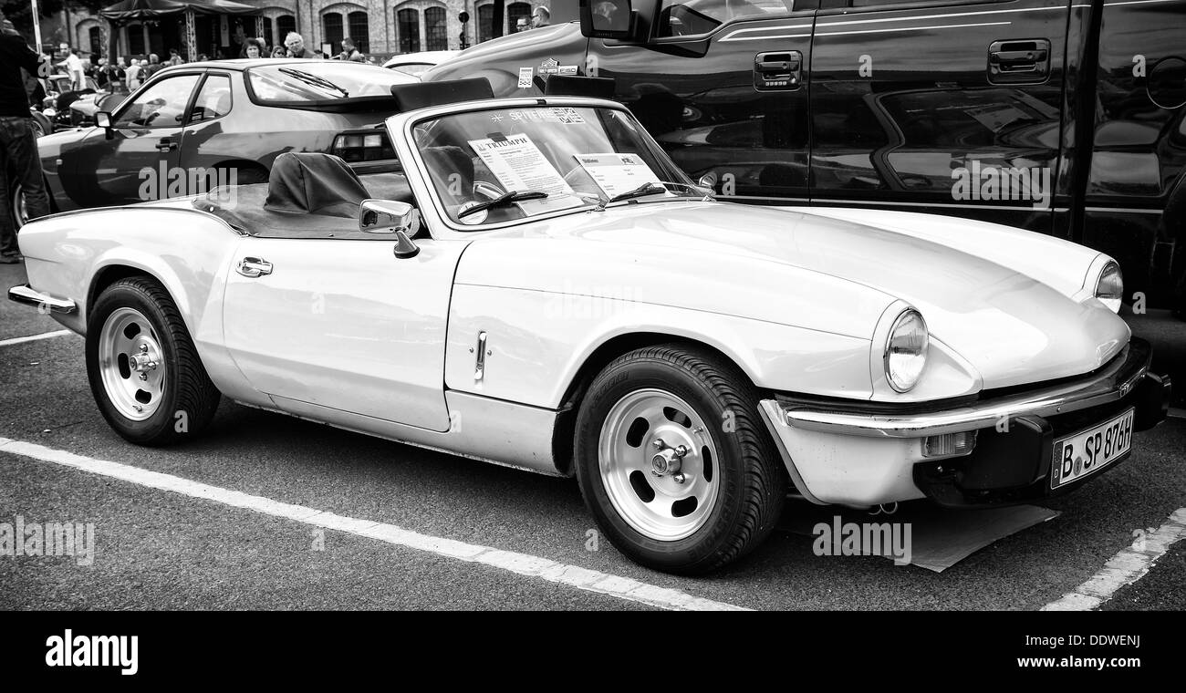 British sports car Triumpf Spitfire 1500 (bianco e nero) Foto Stock