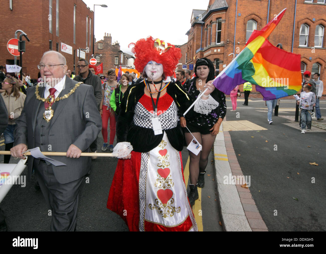 Lord Mayor, Warrington LGBT Pride evento , settembre nel centro città, Cheshire, Inghilterra, Regno Unito Foto Stock