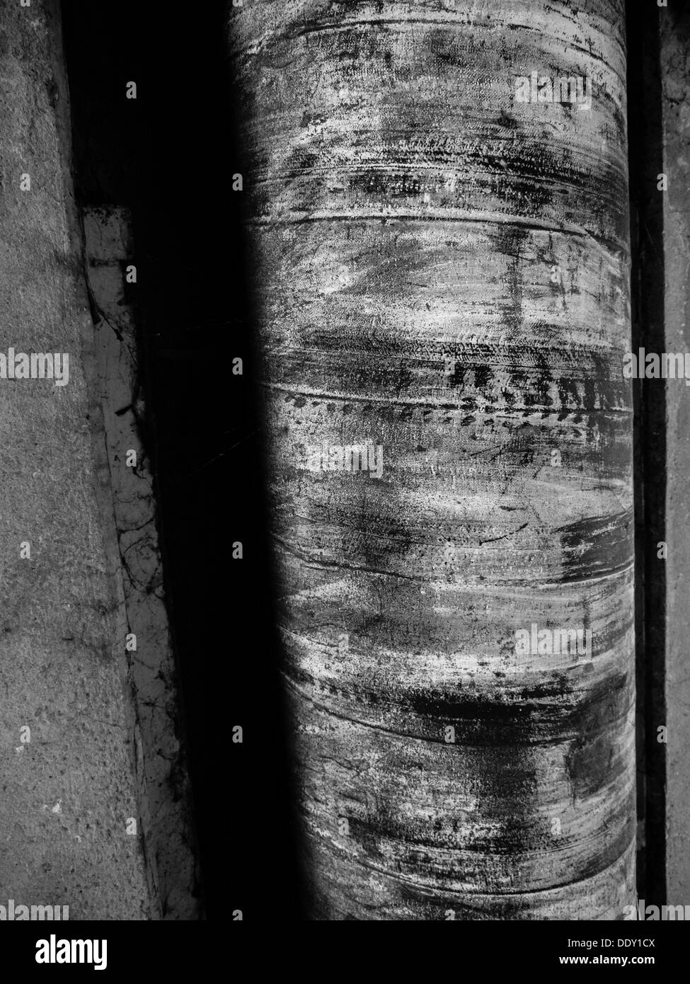 La parte inferiore di un ponte lungo il canale di Nottingham. Nottingham, Regno Unito Regno Unito Foto Stock