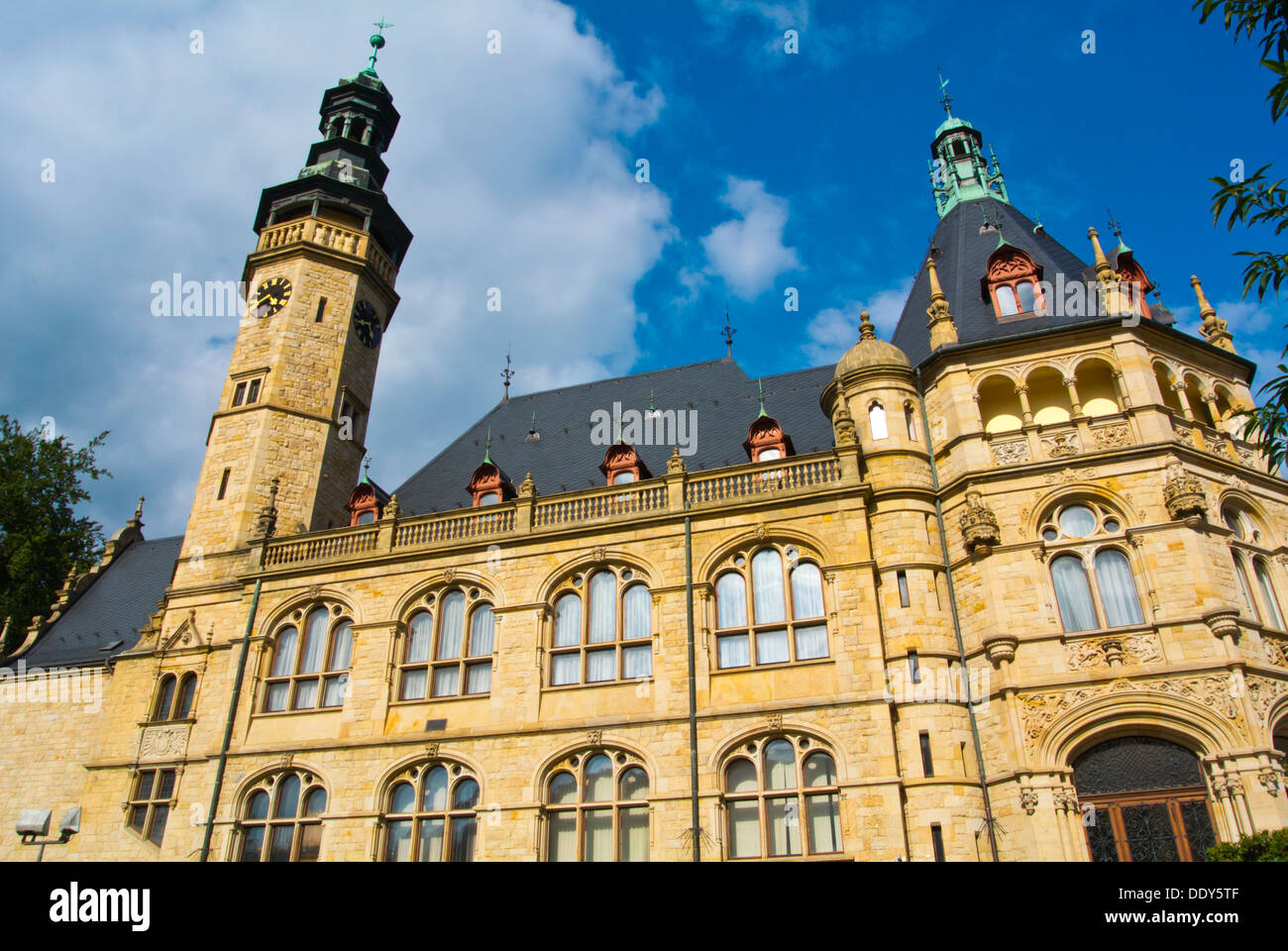 Severoceske muzeum alloggiato in stile neo-rinascimentale palazzo Liberec nord Bohemia Repubblica Ceca Europa Foto Stock