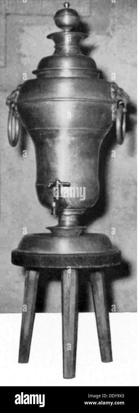 Medicina, farmacia, farmacia, bollitore per acqua di rose, 18 ° secolo, Museo tedesco della farmacia, Heidelberg, 18 ° secolo, oggetto, oggetti, laboratorio, laboratorio, laboratori, laboratori, attrezzature di laboratorio, strumento, strumenti, dispositivo, dispositivi, bollitore, bollitori, acqua di rose, farmaceutica, farmacologia, medicina, farmacia, farmacia, farmacia, farmacia, farmacia, farmacia, farmacia, farmacia, farmacia, farmacia, farmacia, farmacia, laboratorio, apparecchi, farmacie, apparecchi, apparecchi Apparecchi da laboratorio, storici, storici, diritti aggiuntivi-clearences-non disponibili Foto Stock