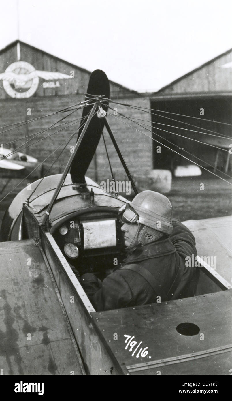 Inizio aviation a Ljungbyhed, Svezia, 1916. Artista: sconosciuto Foto Stock
