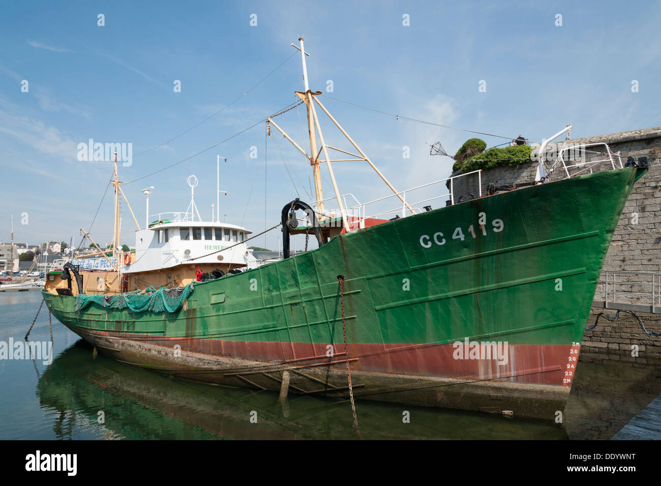 Il peschereccio Hemerica ormeggiata presso il museo della pesca a Concarneau Bretagna Francia Foto Stock