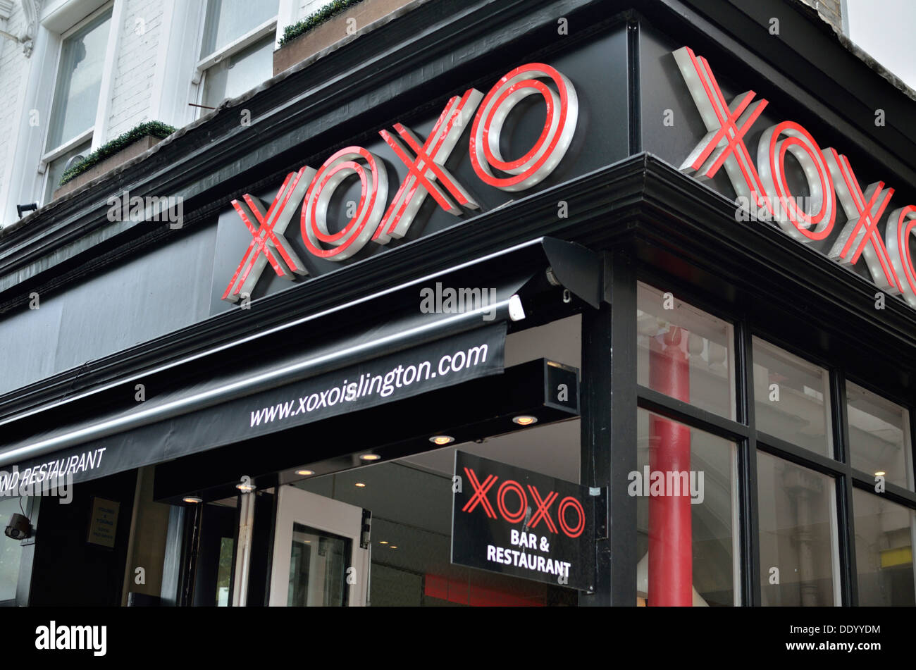 Xoxo bar ristorante nel quartiere di Islington, London, Regno Unito. Foto Stock