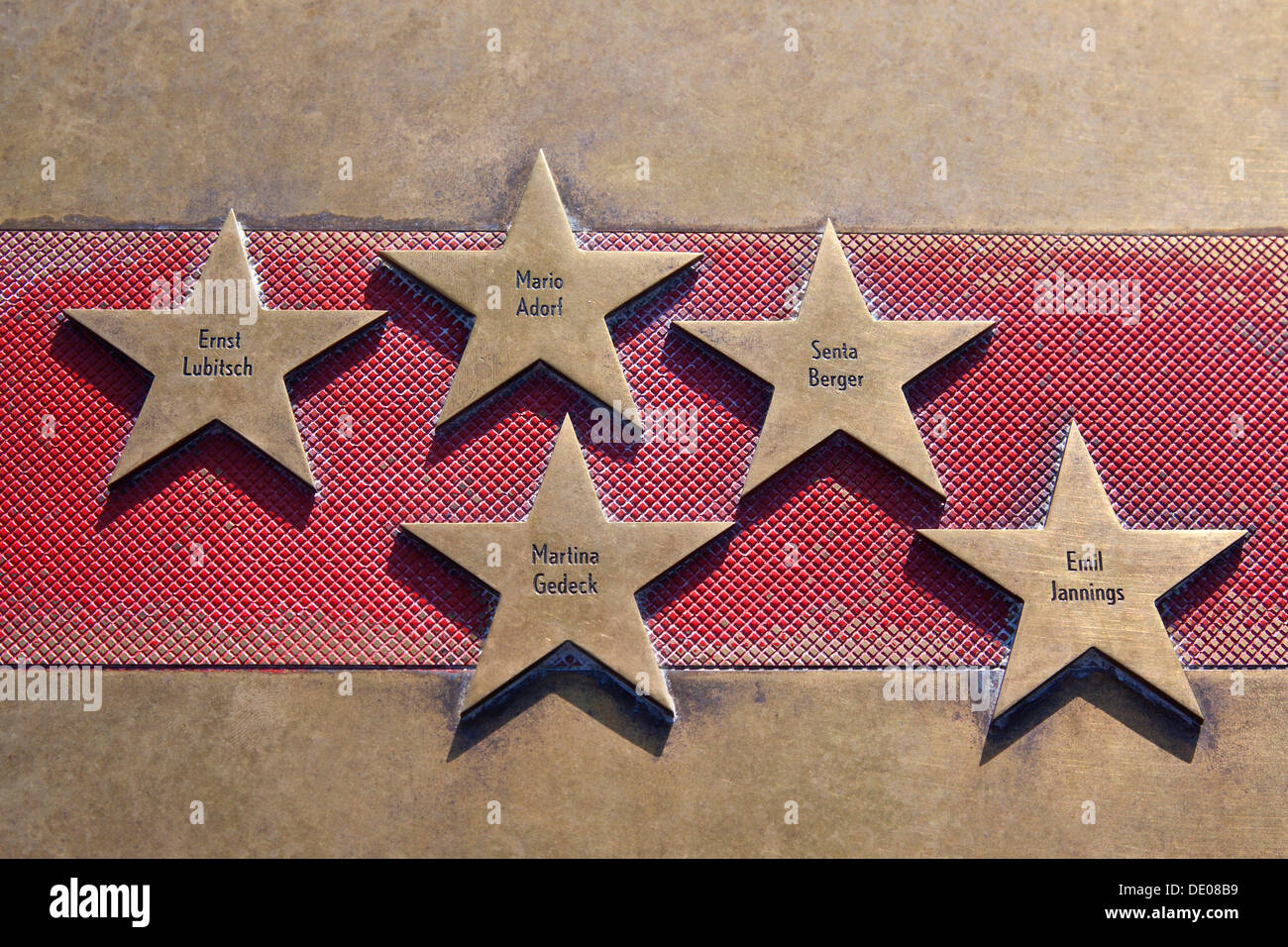 Stelle, Ernst Lubitsch, Mario Adorf, Martina Gedeck, Senta Berger, Emil Jannings, Boulevard di stelle, Potsdamer Platz, Berlin Foto Stock
