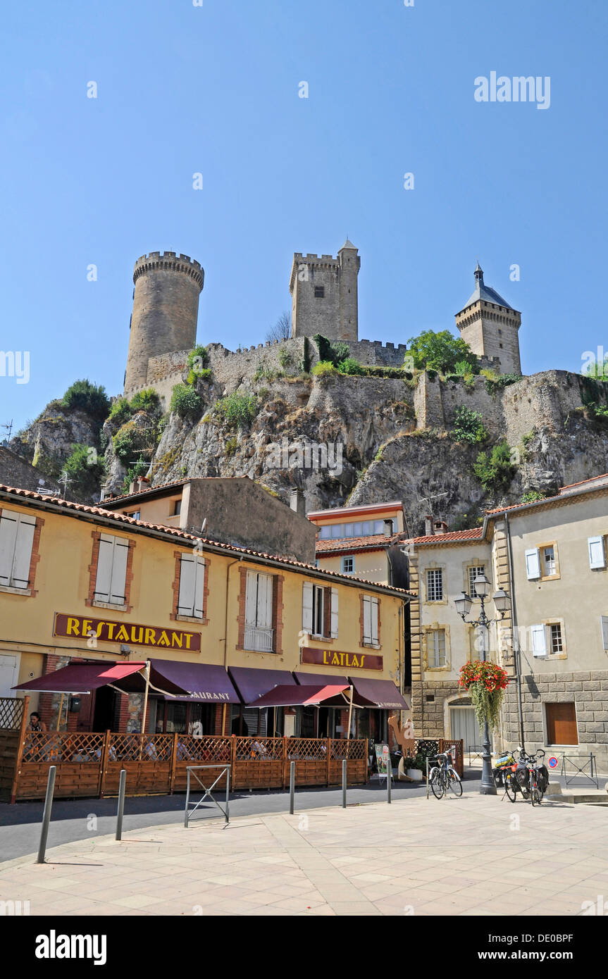 Chateau Comtal castello, posto pirene square, Foix, Midi-Pirenei, Pirenei, dipartimento di Ariège, Francia, Europa PublicGround Foto Stock