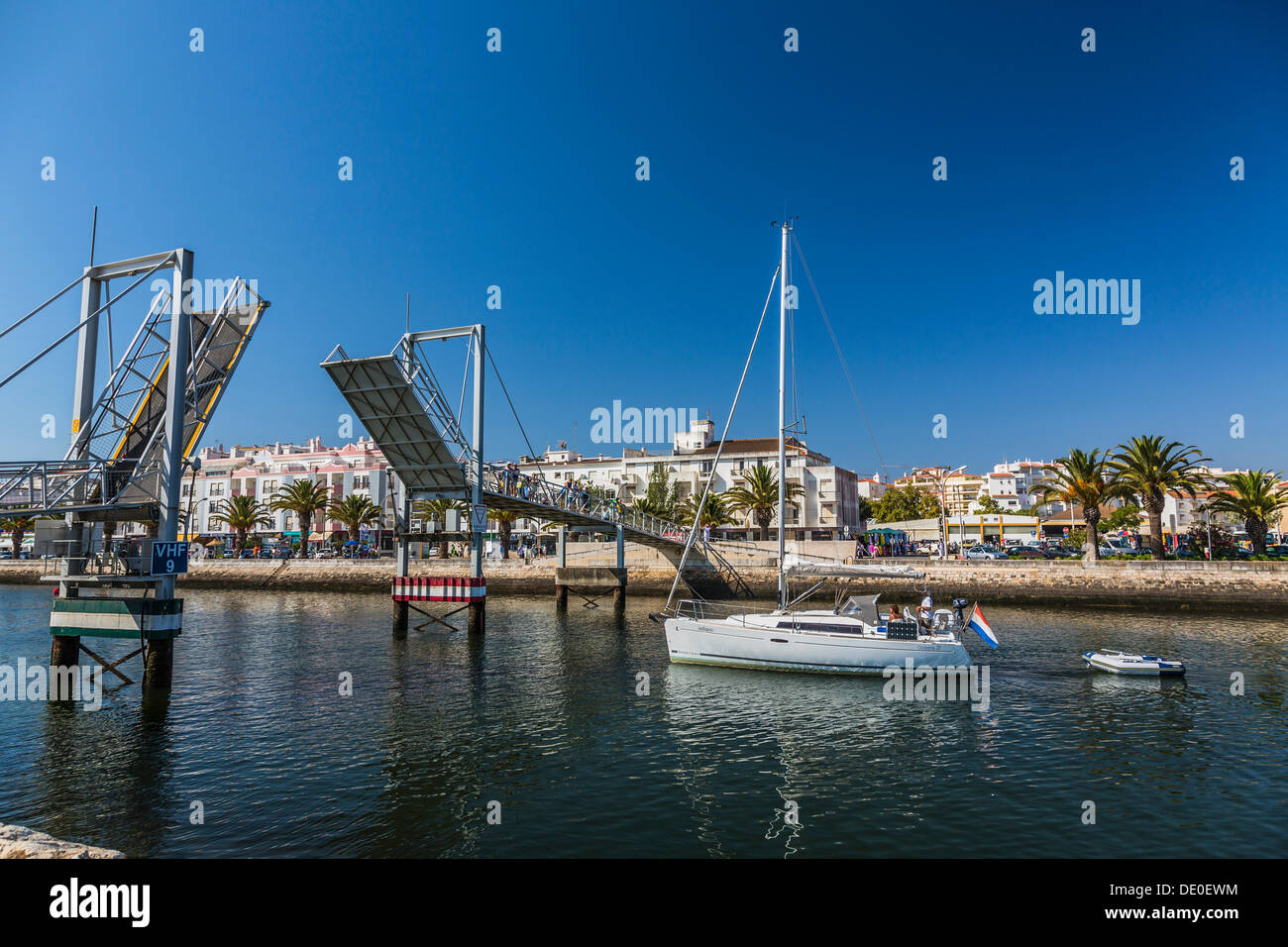Ponte pedonale, marina, Lagos, Algarve, Portogallo, Europa Foto Stock