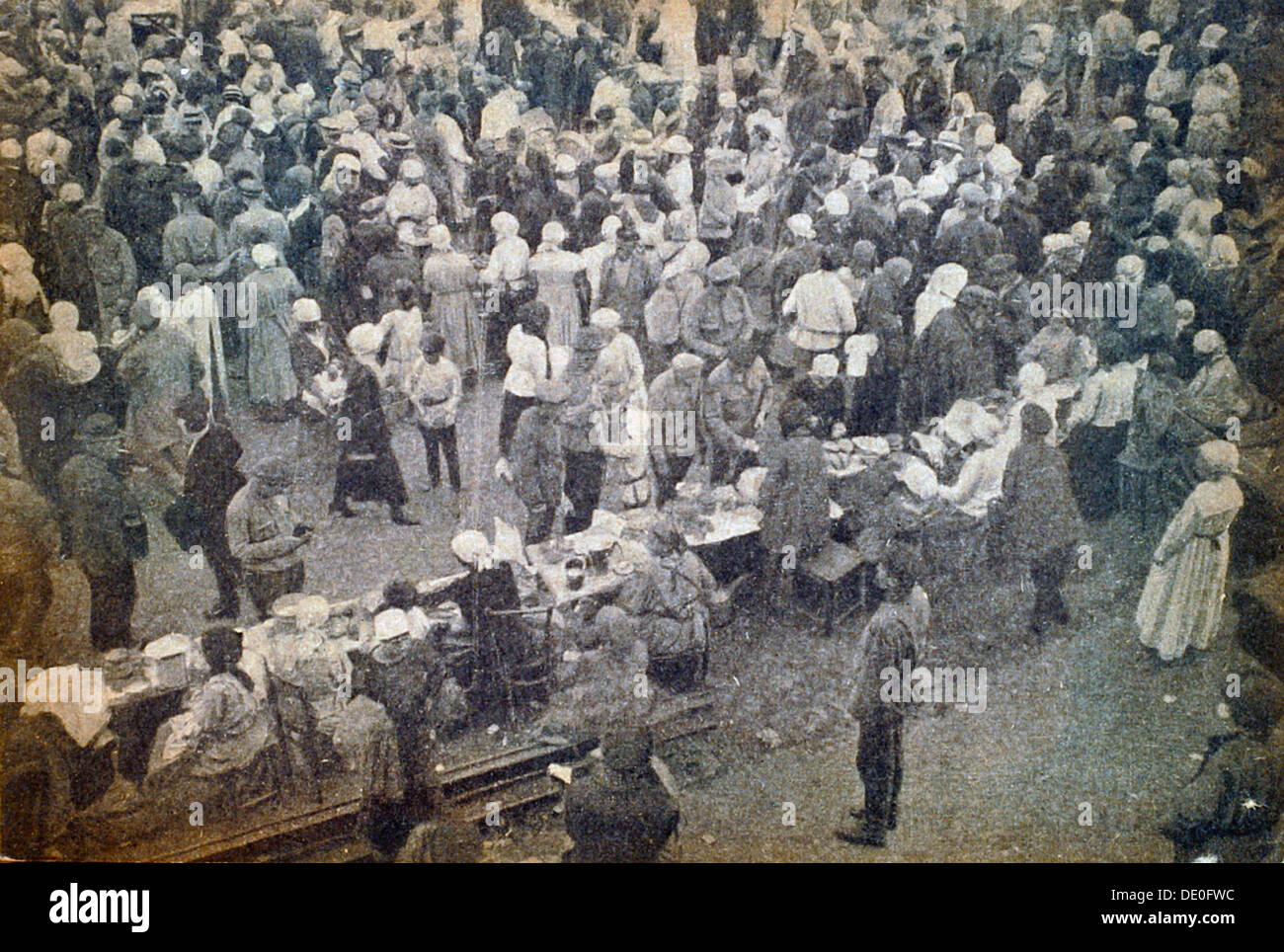 Mercato di Smolensk, Mosca, URSS, 1920s. Artista: sconosciuto Foto Stock