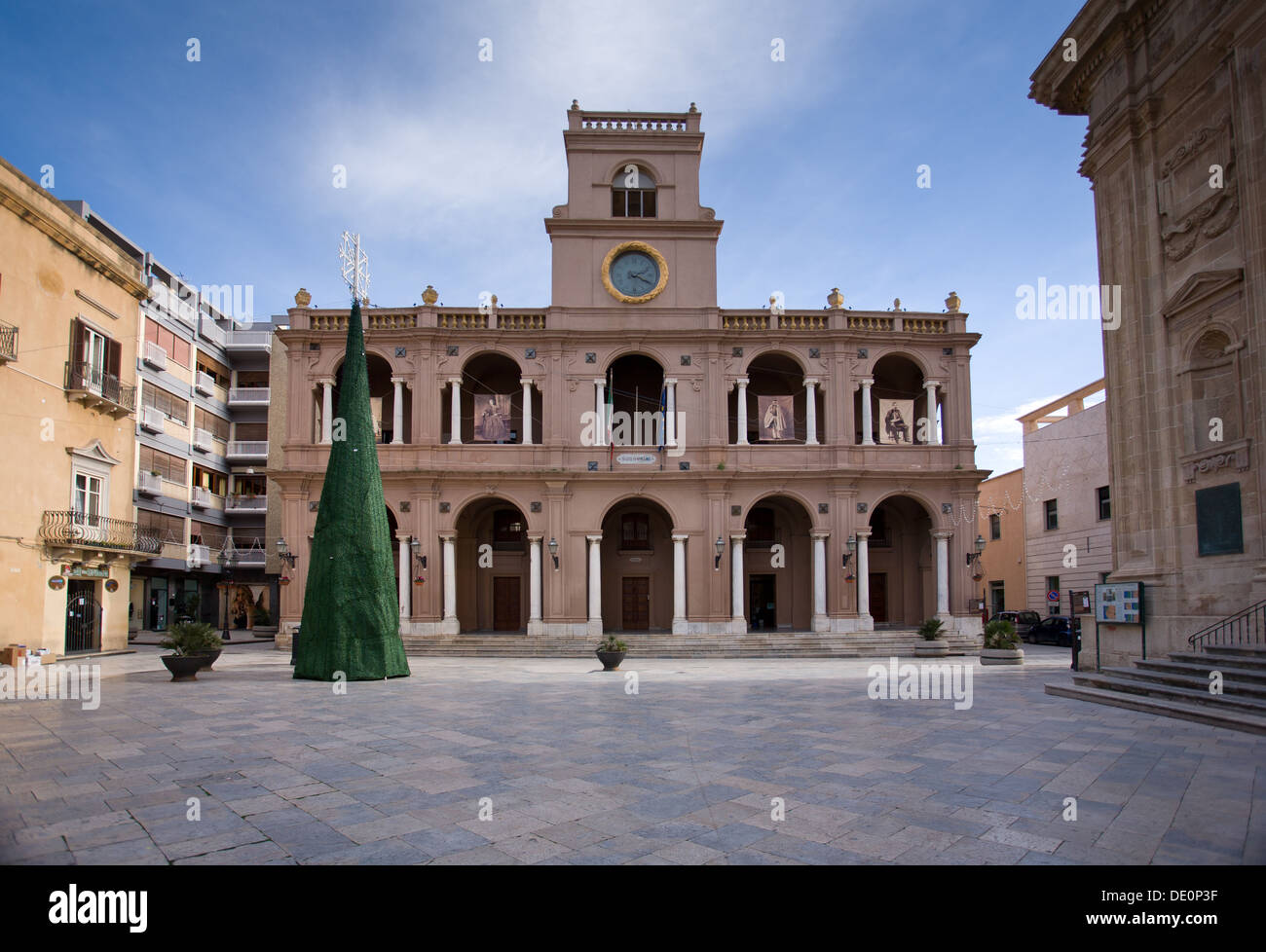 Palazzo VII Aprile a Marsala in provincia di Trapani, in Sicilia Foto stock  - Alamy