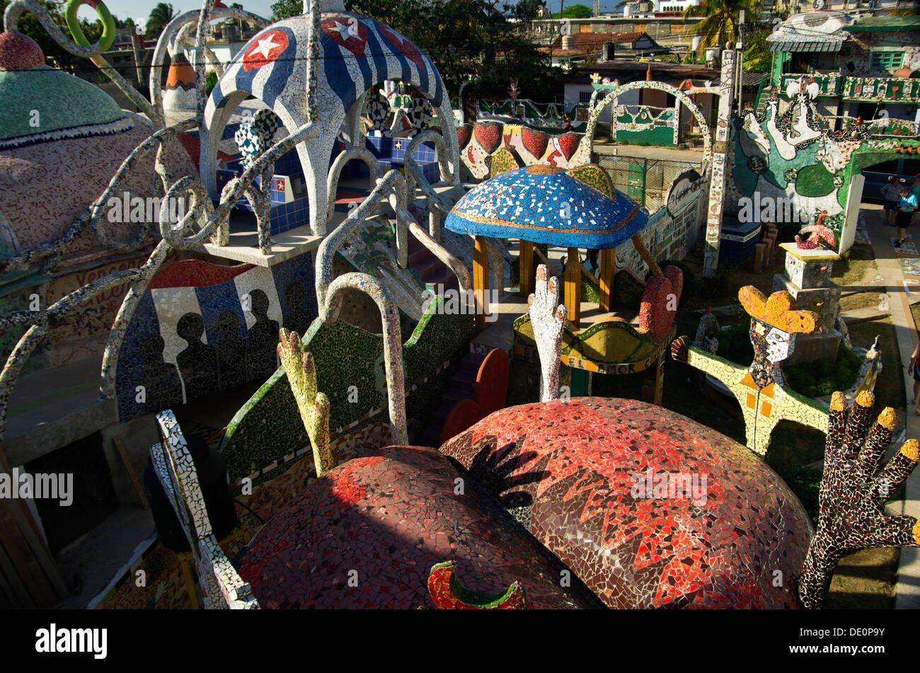 "Fusterlandia', casa e studio della ceramica artisti Jose Fuster Foto Stock