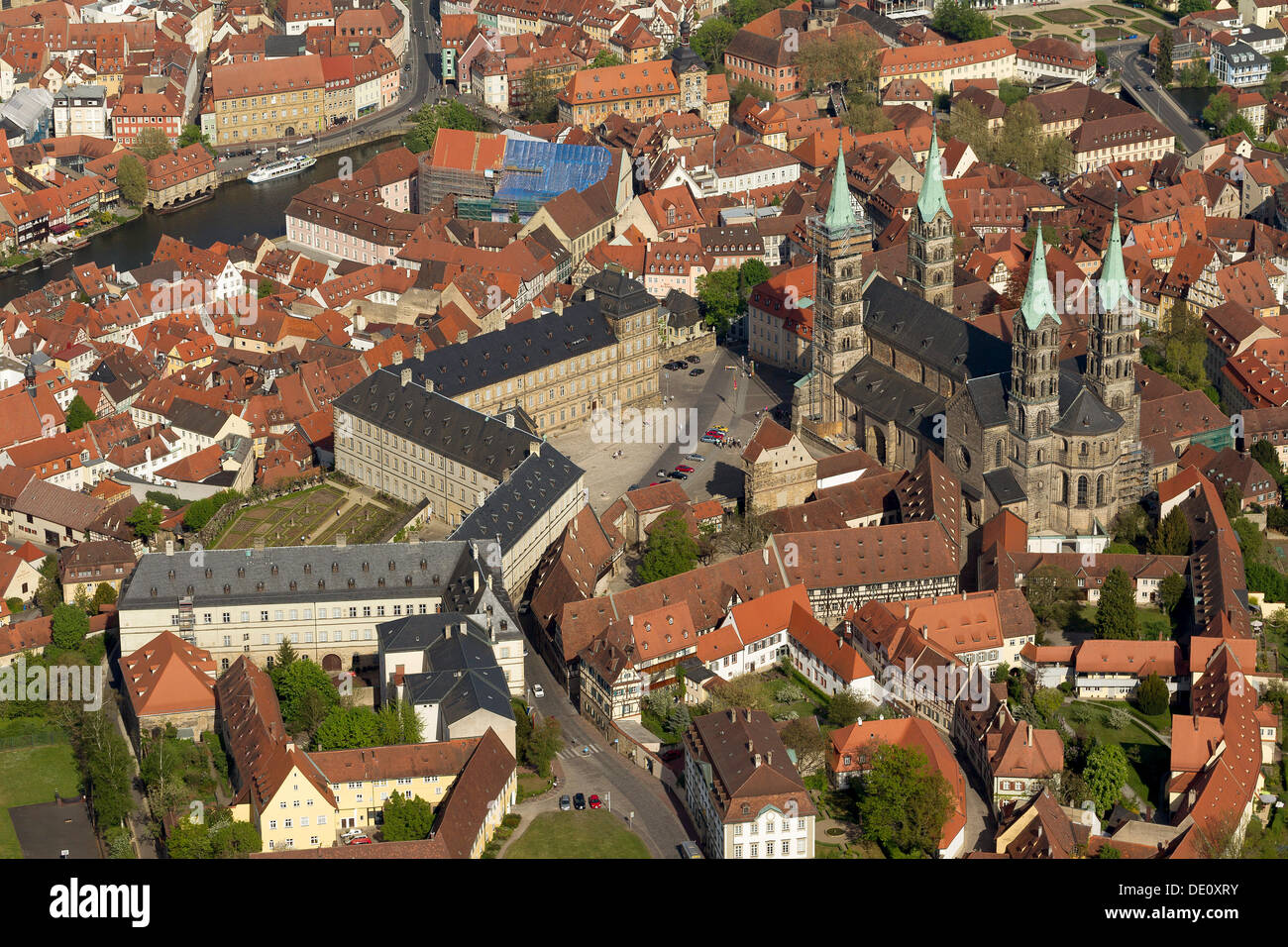 Vista aerea, Cattedrale di Bamberga e Neue Residenz castello, Bamberg, Alta Franconia, Bavaria Foto Stock