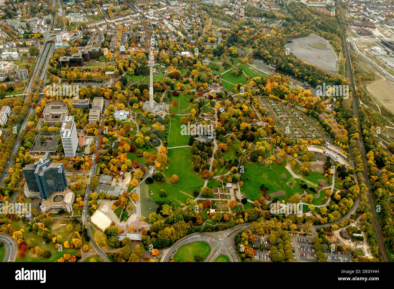 Vista aerea, Westfalenpark park, autunno, Dortmund, regione della Ruhr, Renania settentrionale-Vestfalia Foto Stock