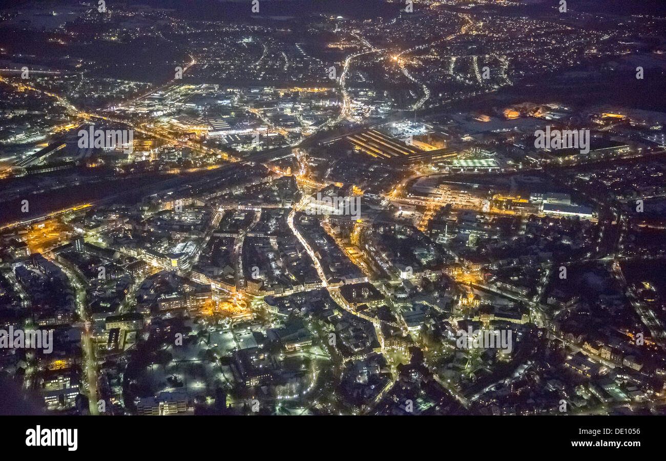 Vista aerea, night shot, Dinslaken, in inverno Foto Stock