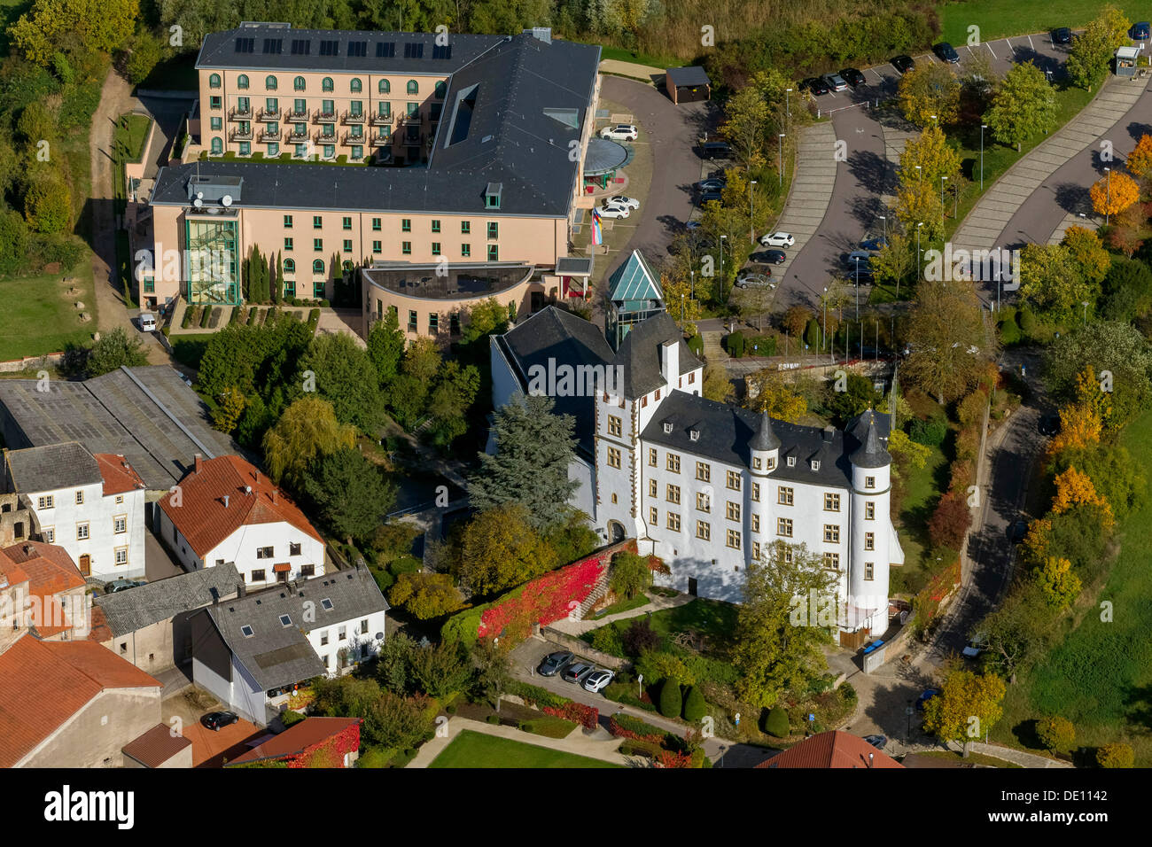 Vista aerea, casinò Schloss Berg, un castello rinascimentale Foto Stock