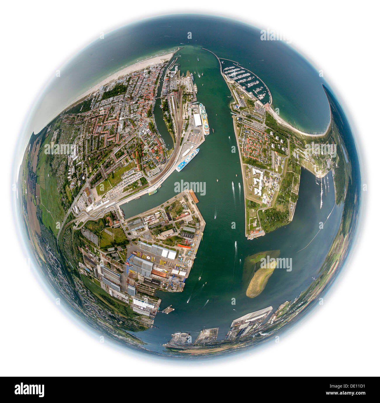Veduta aerea del porto di Warnemuende, fisheye shot Foto Stock