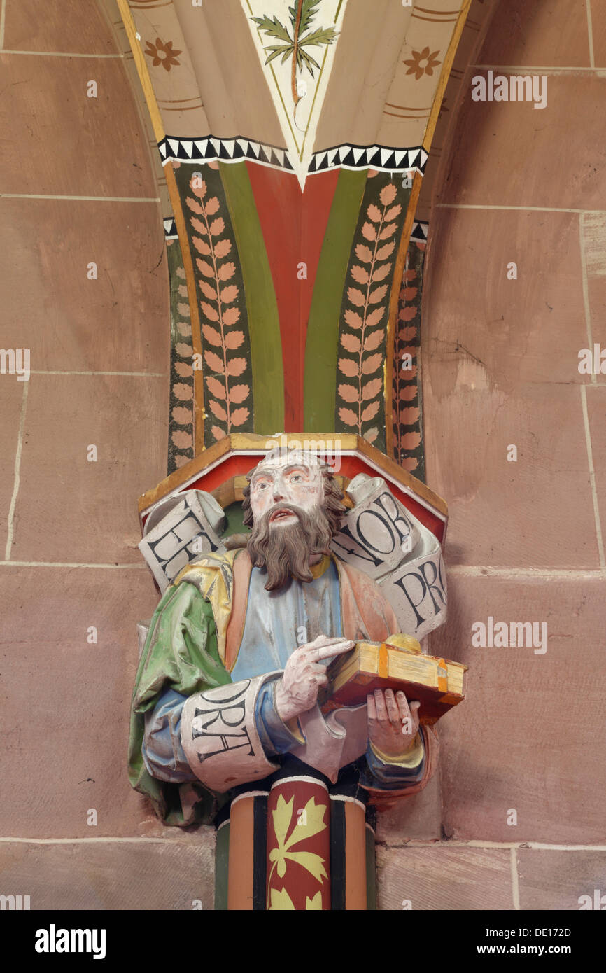 Statua dell apostolo Matteo, corbel figura all interno della chiesa di San Pietro e Paolo, Hirsau monastero benedettino, Hirsau, Calw Foto Stock
