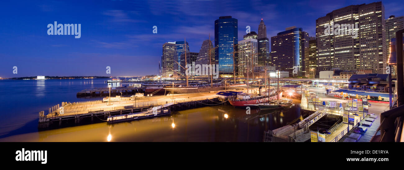 South Street Seaport, Pier 17 New York, NY, STATI UNITI D'AMERICA Foto Stock
