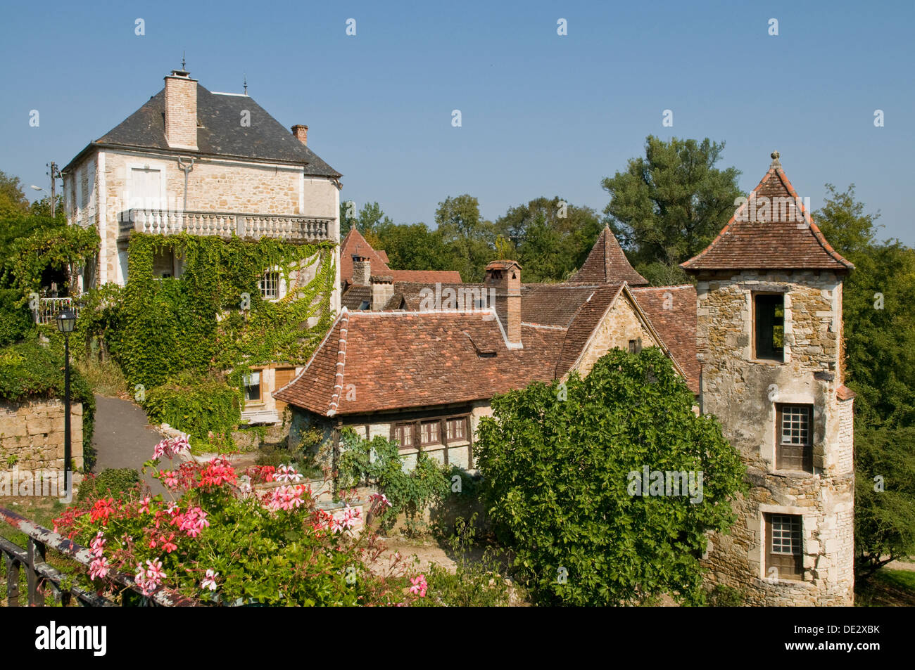 Vecchi edifici di Carennac, Le Lot, Francia Foto Stock