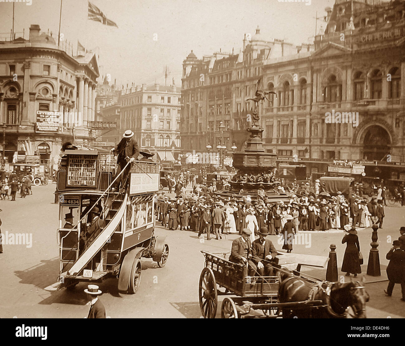 Londra Piccadilly Circus inizio novecento Foto Stock