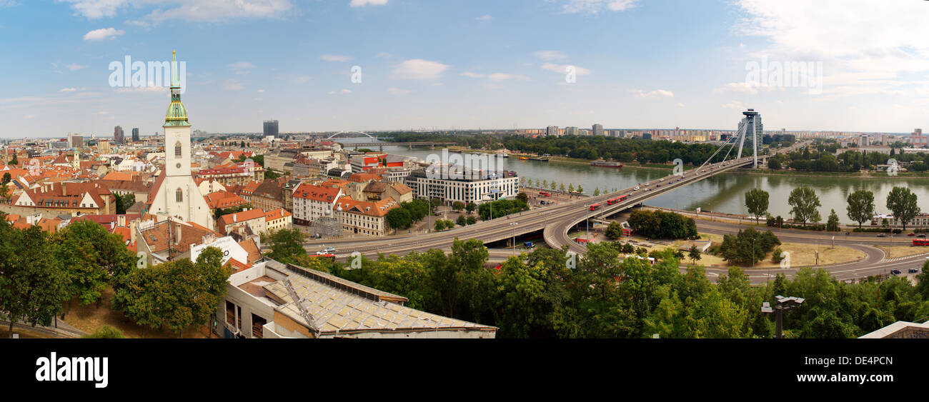 Vista della città di Bratislava, Slovacchia Foto Stock