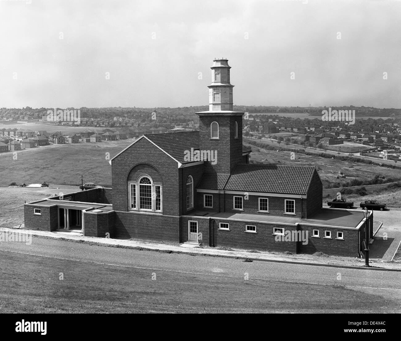 Rotherham crematorio, 20 luglio 1962. Artista: Michael Walters Foto Stock