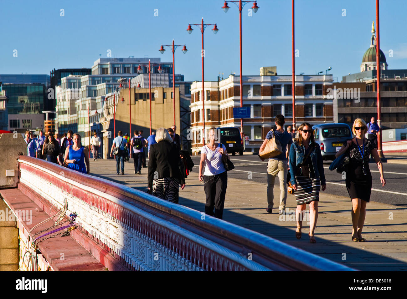Blackfriars road bridge-Londra Foto Stock