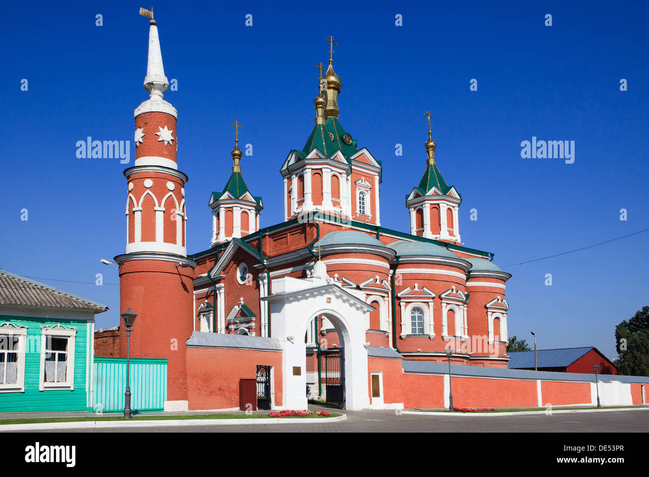 La Cattedrale di esaltazione della Santa Croce (1858) al monastero Brusensky nel Cremlino di Kolomna, Russia Foto Stock