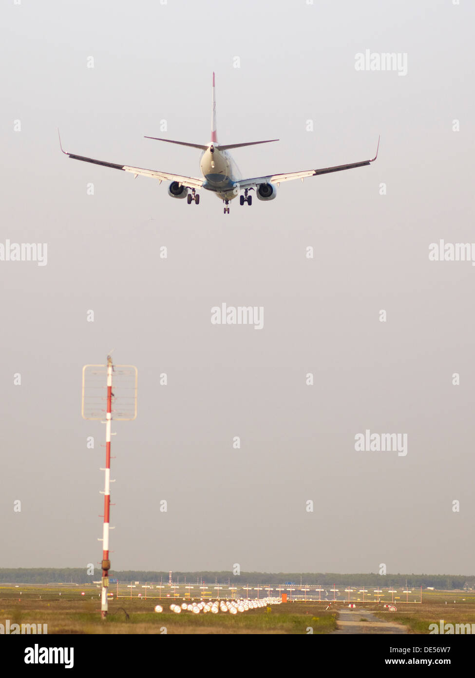 Twin jet motore piano di approccio di atterraggio, Frankfurt Airport Frankfurt am Main, Hesse Foto Stock