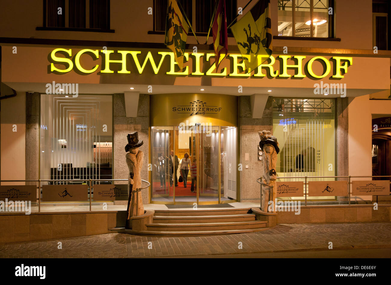 San Moritz, Svizzera, l'Hotel Schweizerhof Plazza da la Posta Veglia Foto Stock