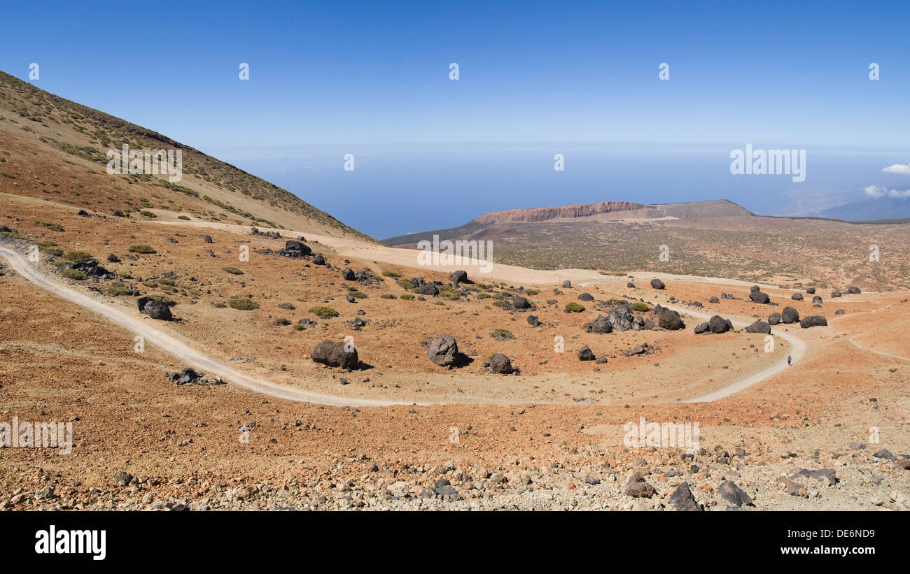 Huevos del Teide Teide (uova), una serie di sfere di origine vulcanica di accrescimento ai piedi del monte Teide, Tenerife, Isole Canarie. Foto Stock