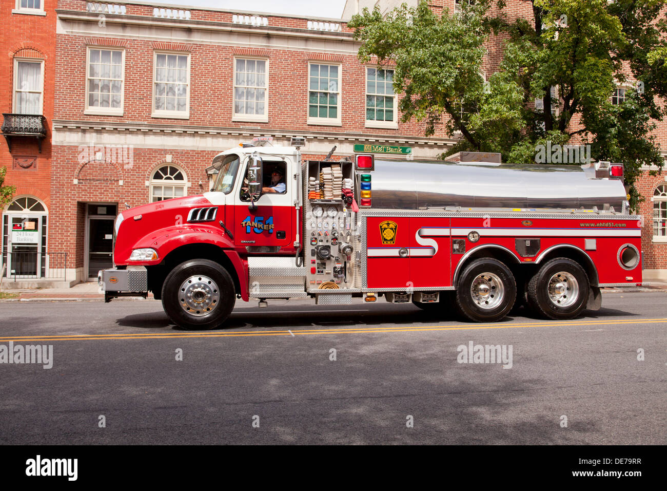 2006 Mack granito petroliera KME fire carrello Pennsylvania - USA Foto Stock