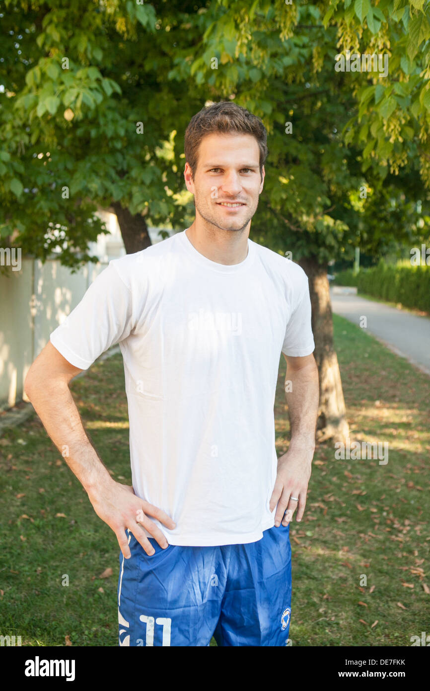 Calciatore bosniaco Asmir Begovic, che suona come un portiere di Premier League club Stoke City e la Bosnia ed Erzegovina Foto Stock