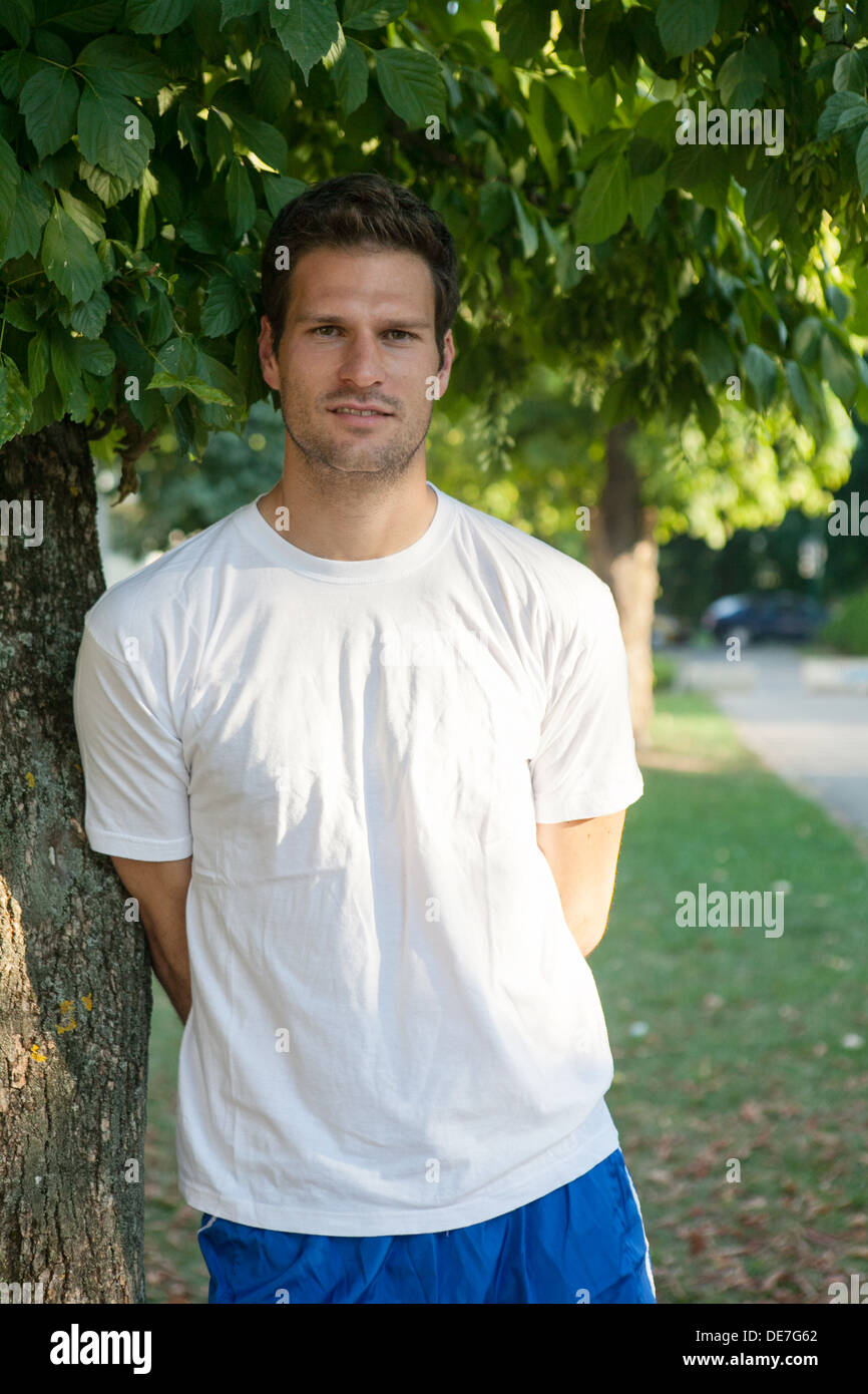 Calciatore bosniaco Asmir Begovic, che suona come un portiere di Premier League club Stoke City e la Bosnia ed Erzegovina Foto Stock