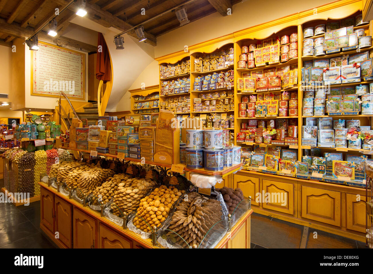 Interna del display interno biscotto dolce shop store Foto Stock