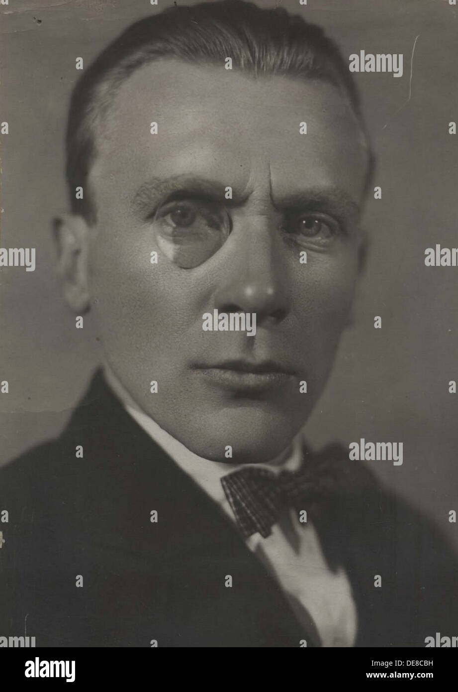 Ritratto di autore Mikhail Bulgakov (1891-1940), primi 1920s. Foto Stock