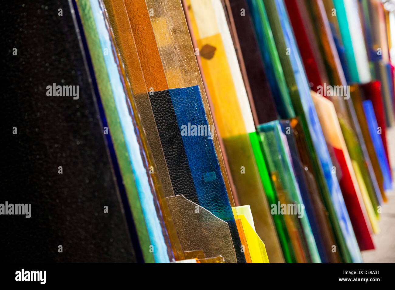 Pannelli a vetrata in deposito presso il vetro Wissmach azienda fabbrica. Foto Stock