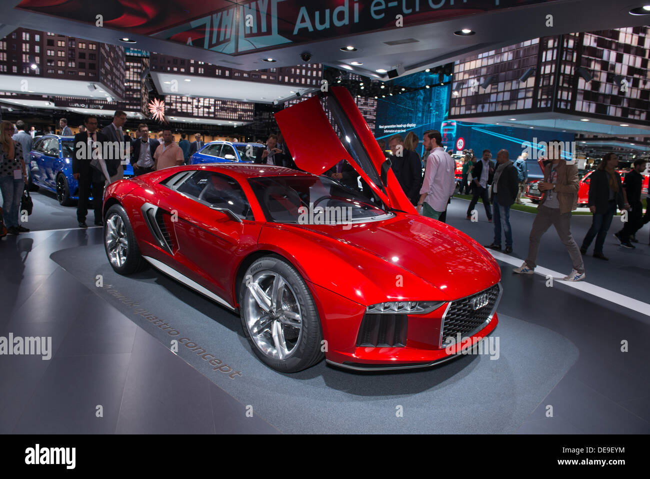 Francoforte, Germania - 11 settembre: Frankfurt International Motor Show (IAA) 2013. Audi Nanuk Quattro Concept - Premiere mondiale Foto Stock