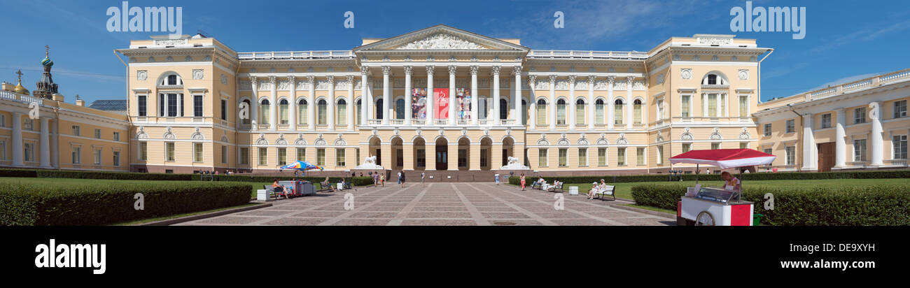 Palazzo Mikhailovsky (1775-1849) a San Pietroburgo. Il Museo Russo Foto Stock
