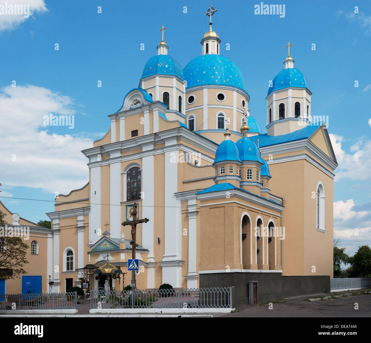 San Vladimiro chiesa ortodossa. Ex Chiesa cattolica dello Spirito Santo. Costruito nel 1962 Foto Stock