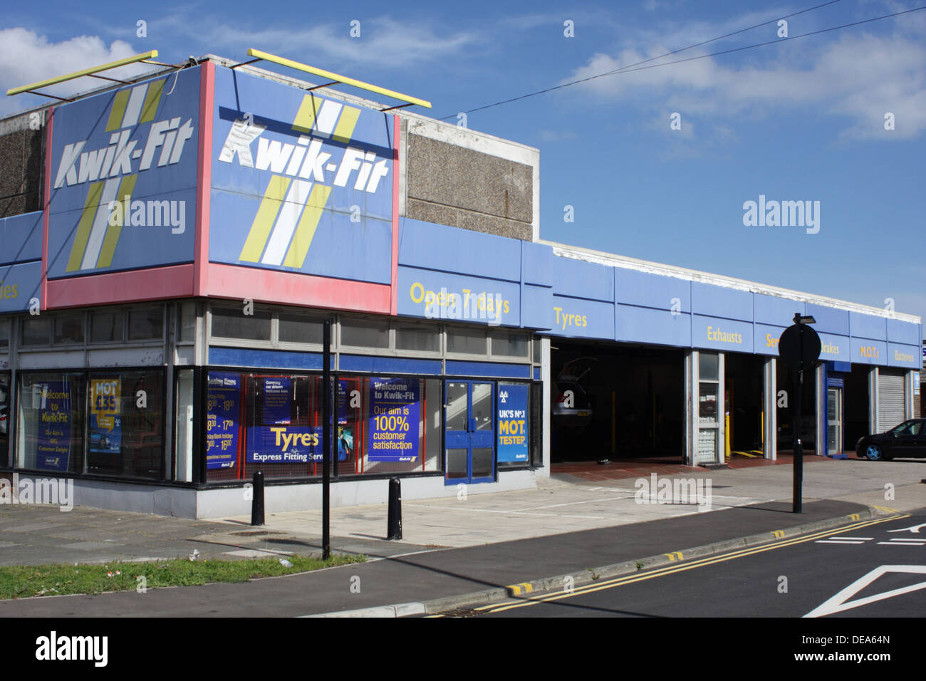Kwik-Fit, Monkwearmouth,Sunderland Foto Stock