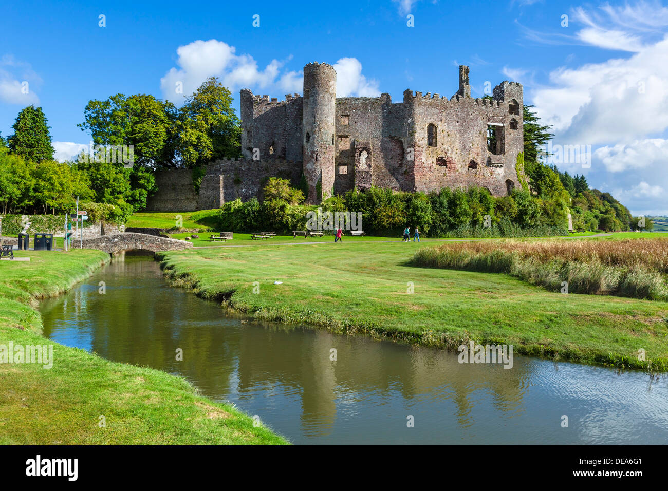 Laugharne Castello, Laugharne, Carmarthenshire, Wales, Regno Unito Foto Stock