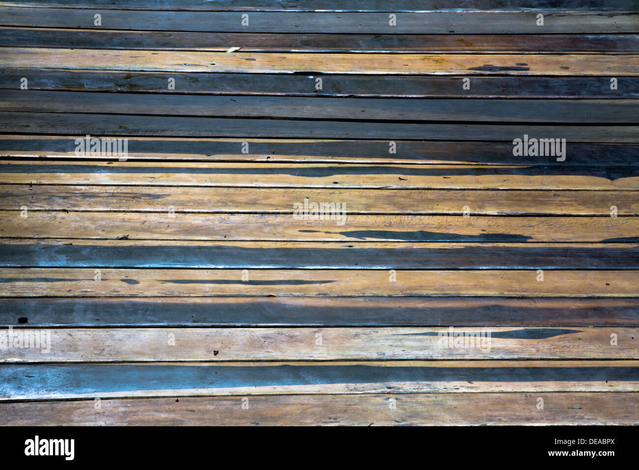 Due orizzontale colorata vecchia pavimentazione rustico sfondo tavole Foto Stock
