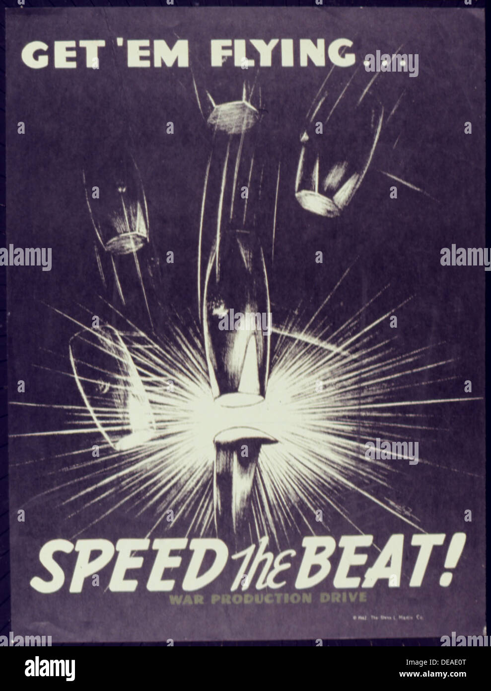 Una rappresentazione visiva o materiale promozionale di "Get 'Em FlyingSpeed The Beat 5E", probabilmente correlato a un gioco o a un evento progettato per migliorare velocità e prestazioni. Foto Stock