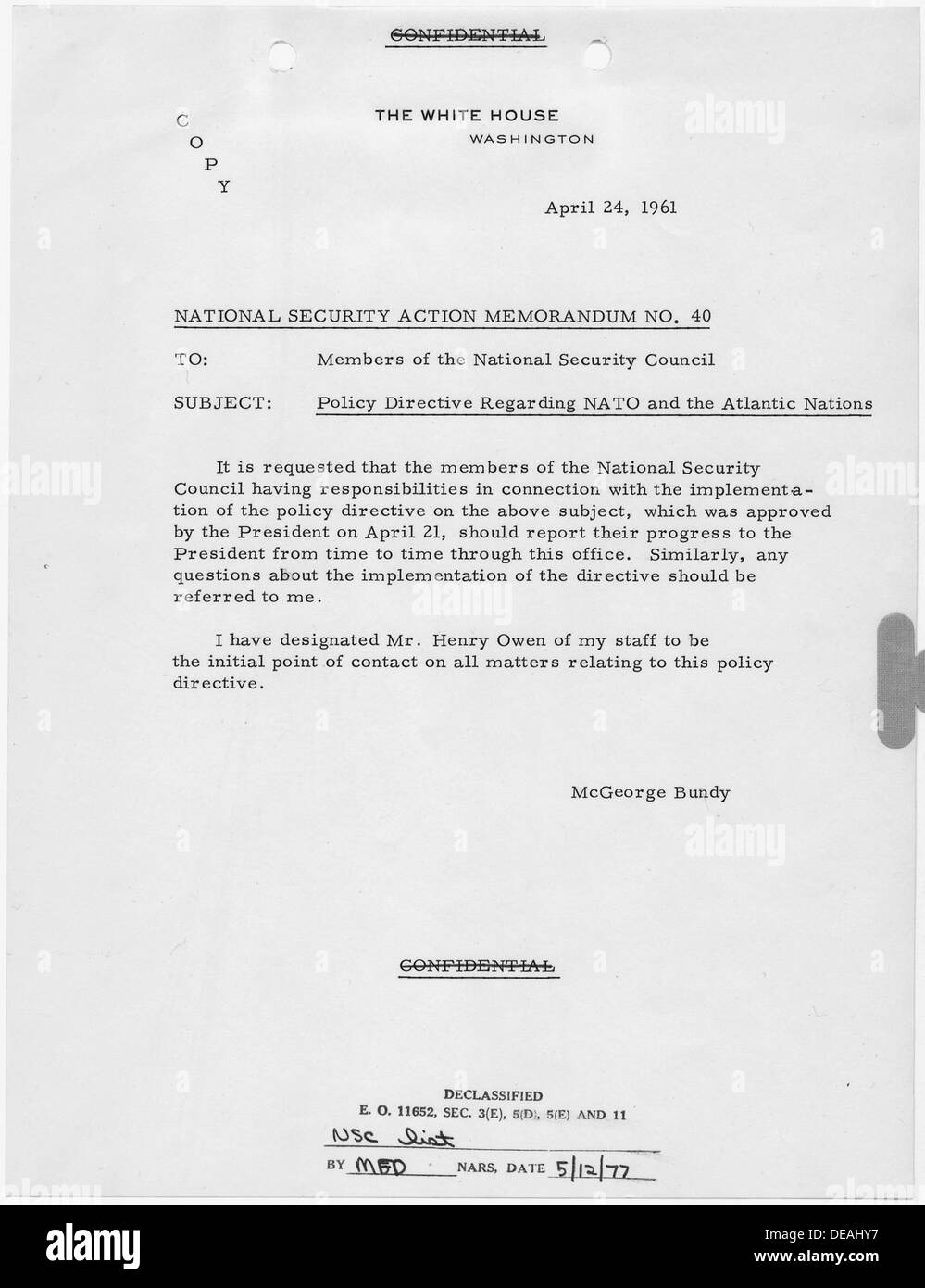 Il memorandum d'azione per la sicurezza nazionale n. 40 delinea la direttiva politica riguardante la NATO e le Nazioni atlantiche, concentrandosi sulle questioni di sicurezza durante l'era della guerra fredda. Foto Stock