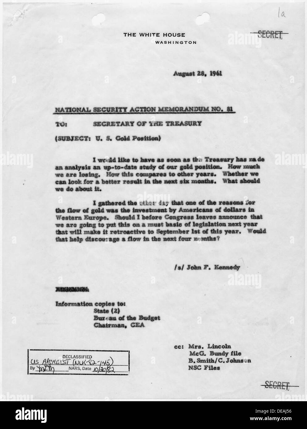 Il National Security Action Memorandum n. 81 delinea le posizioni in oro degli Stati Uniti e le relative politiche finanziarie. Riflette le azioni del governo sulla gestione delle riserve auree statunitensi durante i momenti critici della storia economica degli Stati Uniti. Foto Stock