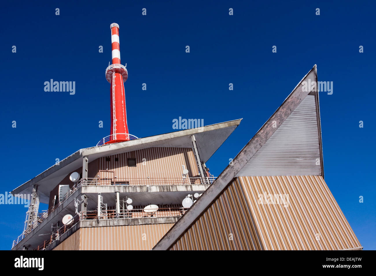 Torre di telecomunicazioni sul Monte Lysa Hora, Beskids, paesaggio protetto area, la Moravia del Nord, Repubblica Ceca, Europa Foto Stock