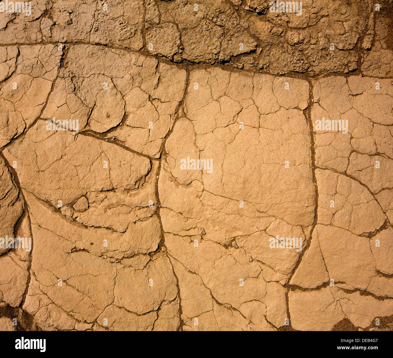 Dune di Mesquite creta asciugata macro dettaglio nella Valle della Morte Foto Stock